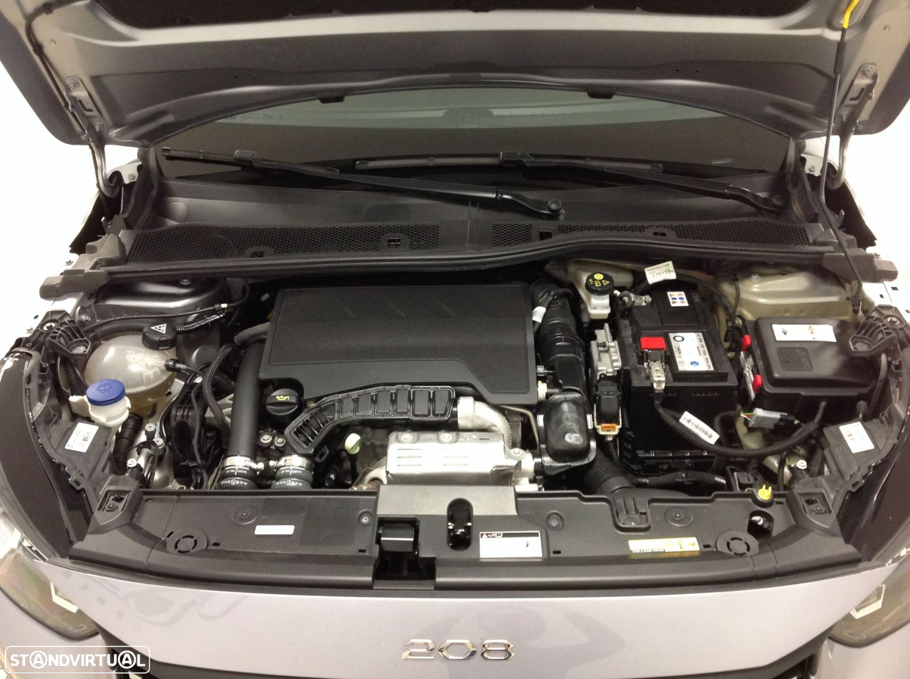 Peugeot 208 1.2 PureTech Allure - 51
