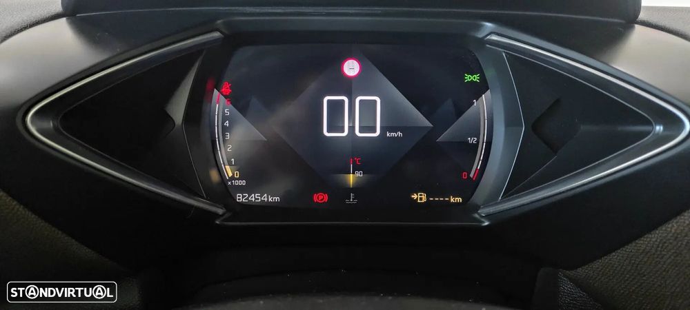 DS DS3 Crossback - 39