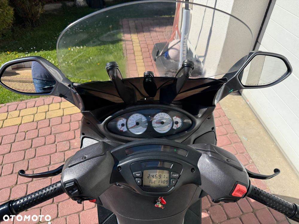 Piaggio X9 - 17