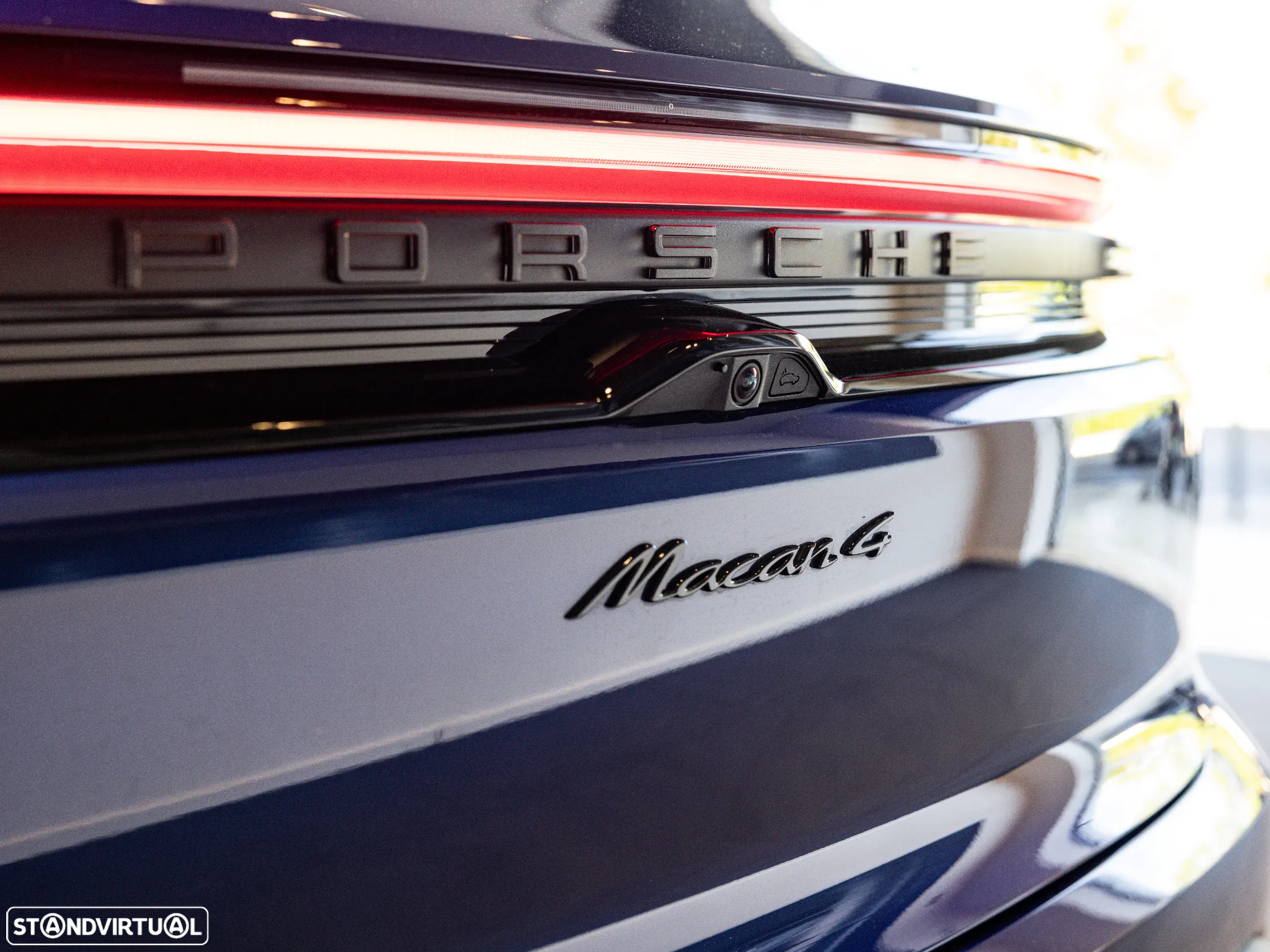 Porsche Macan Electric 4 - 14