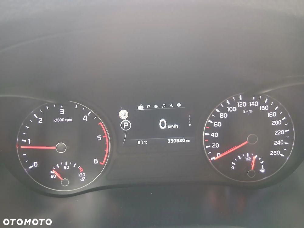 Kia Optima 1.7 CRDI XL DCT - 17