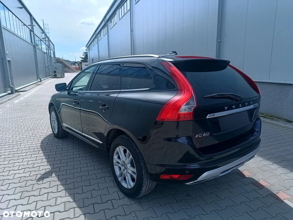 Volvo XC 60 D3 Edition Pro - 4