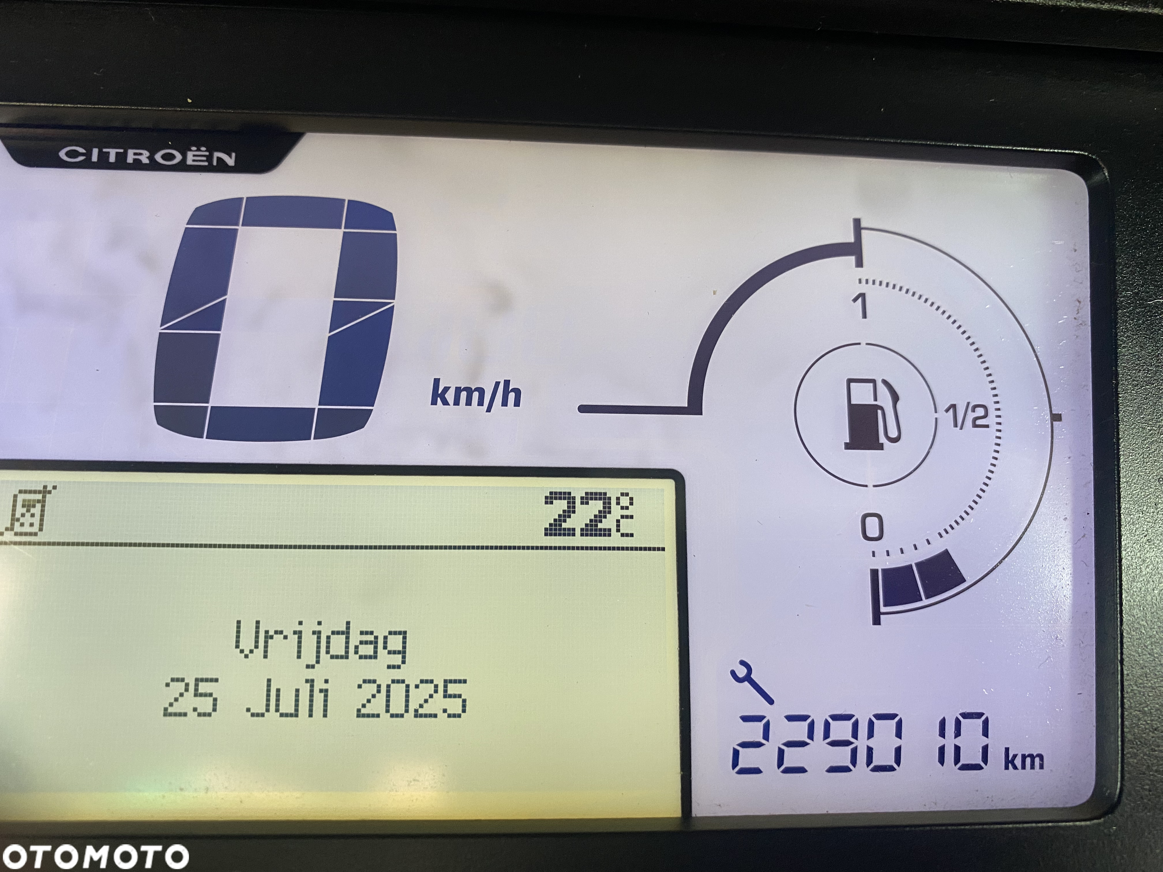 Citroën C4 Grand Picasso 1.8 16V Confort - 14