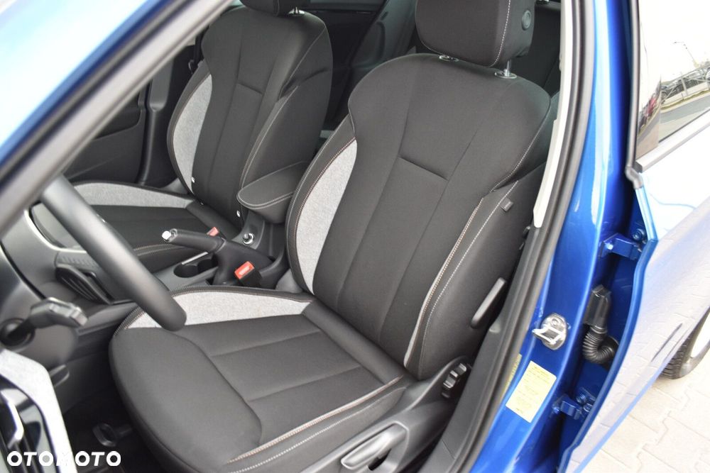 Skoda Kamiq 1.0 TSI Selection DSG - 27