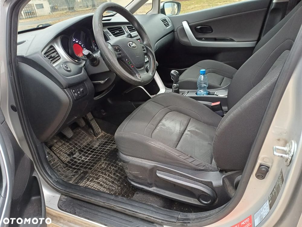 Kia Ceed - 19