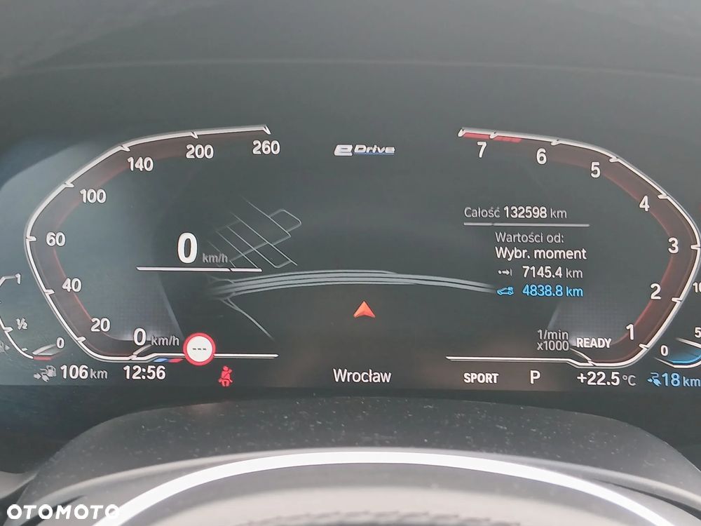 BMW X5 xDrive45e - 32