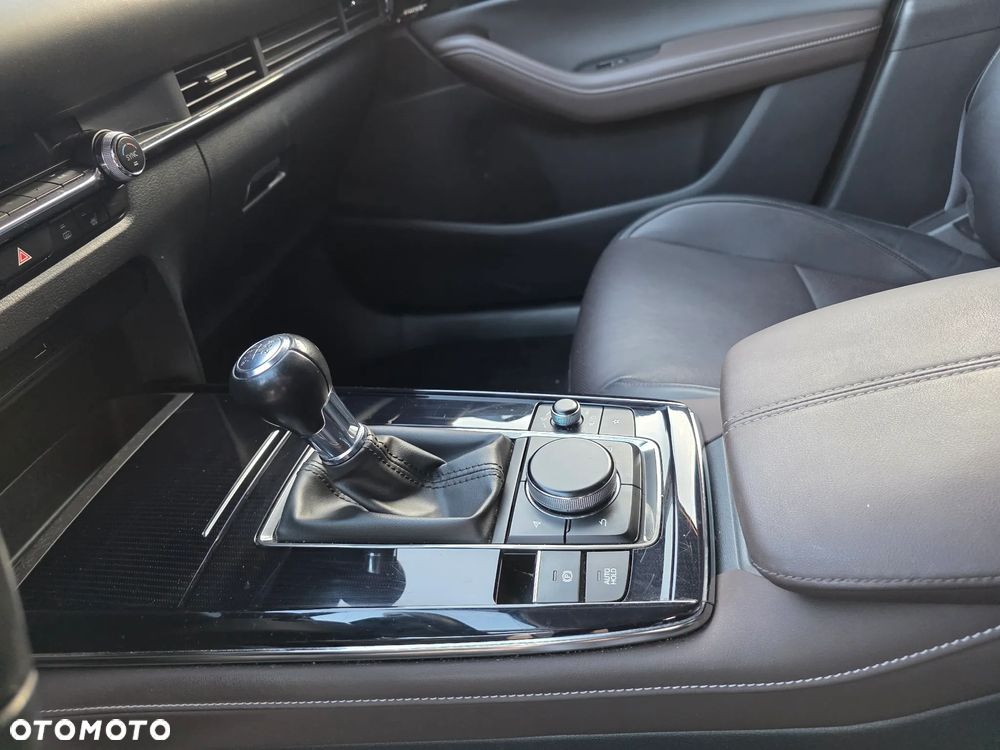 Mazda CX-30 2.0 mHEV Hikari 2WD - 24