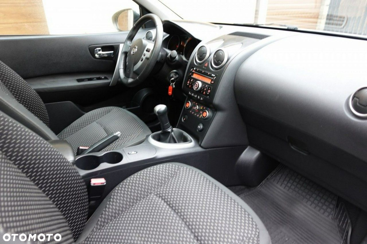 Nissan Qashqai - 12