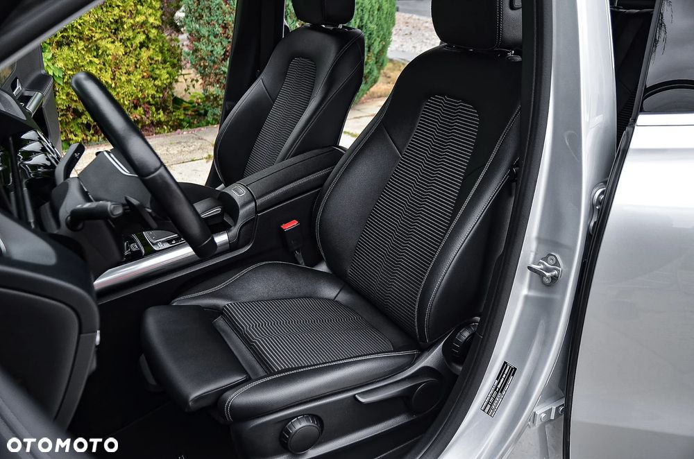 Mercedes-Benz Klasa B 220 4Matic 7G-DCT Edition 2020 - 26