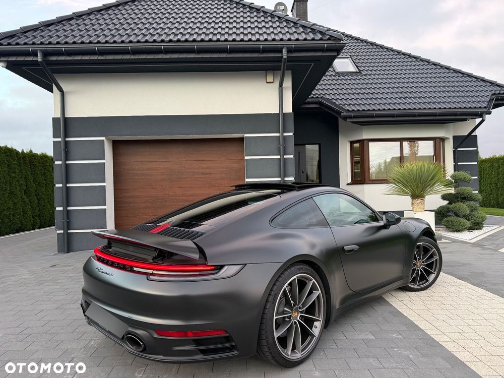 Porsche 911 Carrera S - 17