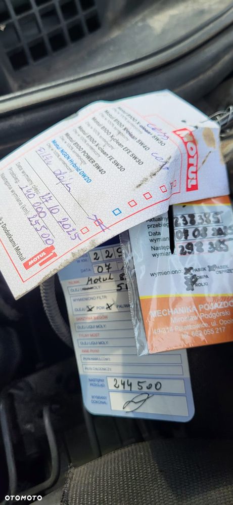 Alfa Romeo 147 1.9 JTD 16V Distinctive - 19