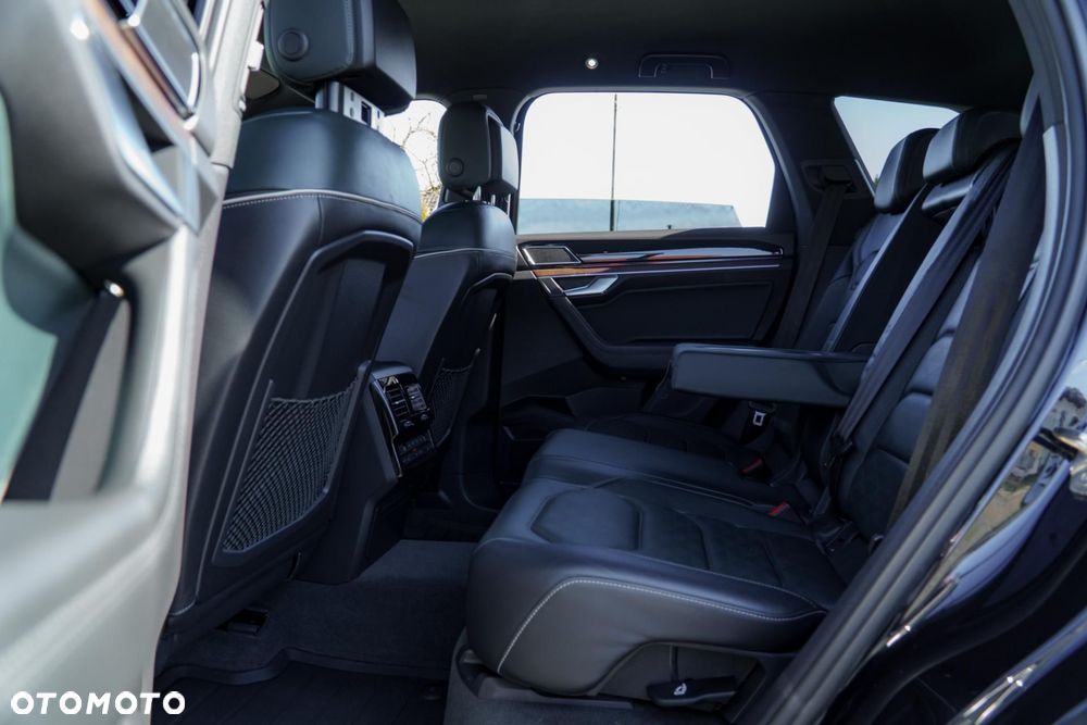 Volkswagen Touareg 3.0 V6 TFSI 4Motion R-Line - 14