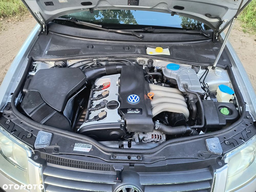 Volkswagen Passat - 6