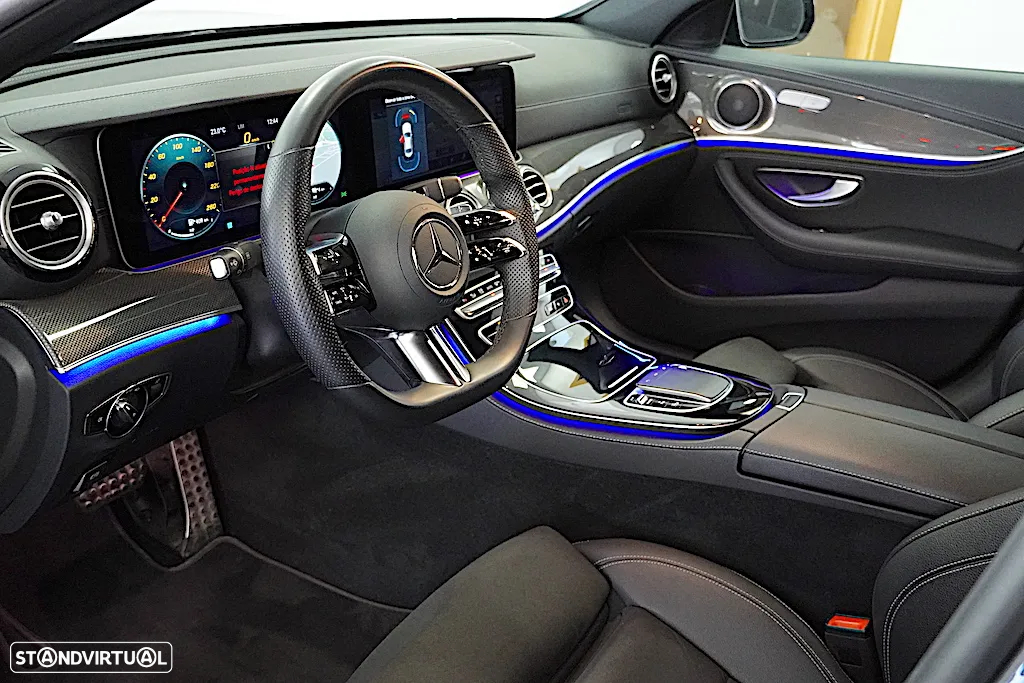 Mercedes-Benz E 300 de AMG Line - 2