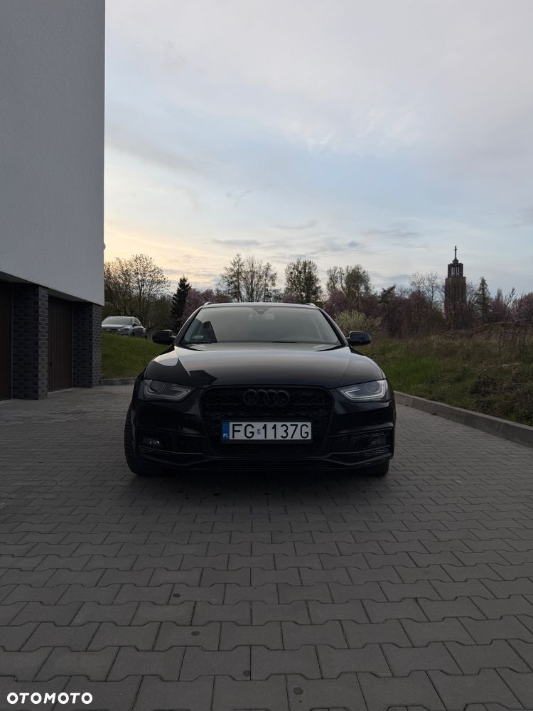 Audi A4 Avant 2.0 TDI DPF clean diesel multitronic Attraction - 1