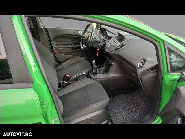 Ford Fiesta 1.5 TDCi ACTIVE - 8