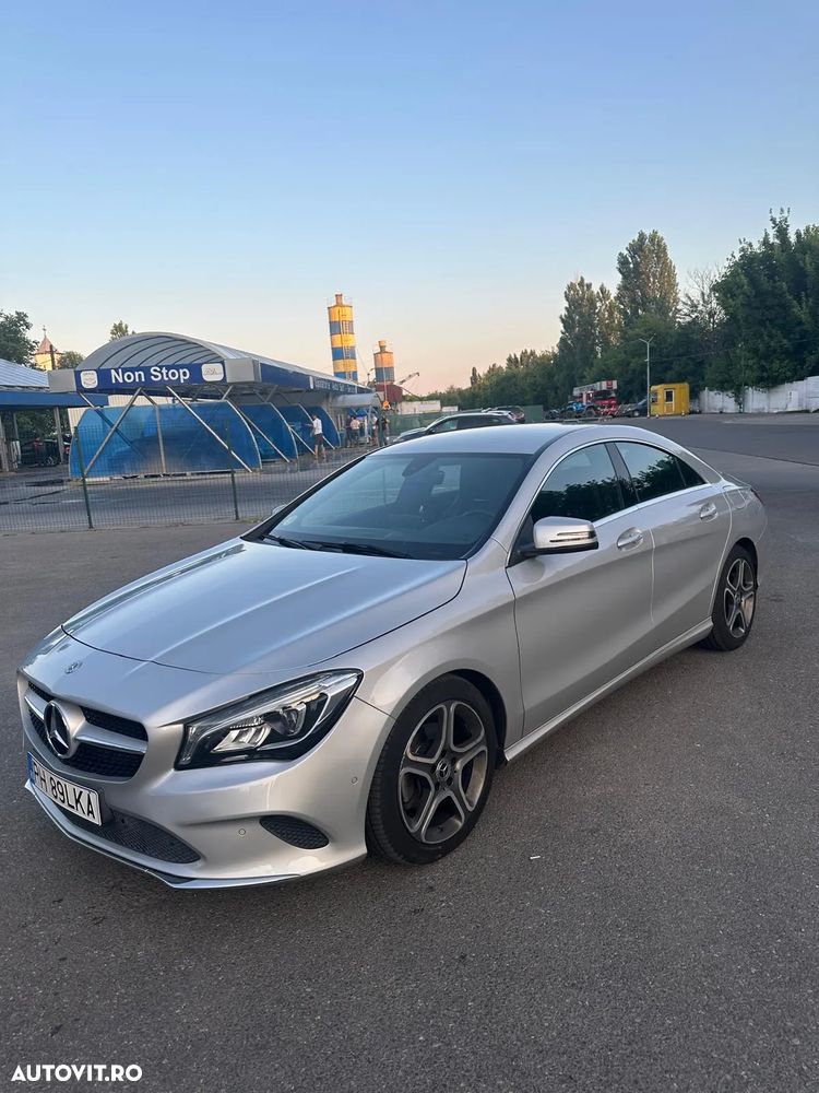 Mercedes-Benz CLA 180 7G-DCT - 9
