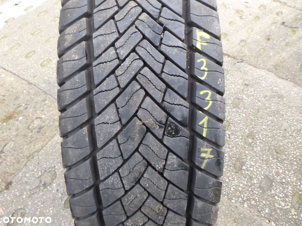 305/70R22,5 Goodyear KMAX D. Opony ciężarowe