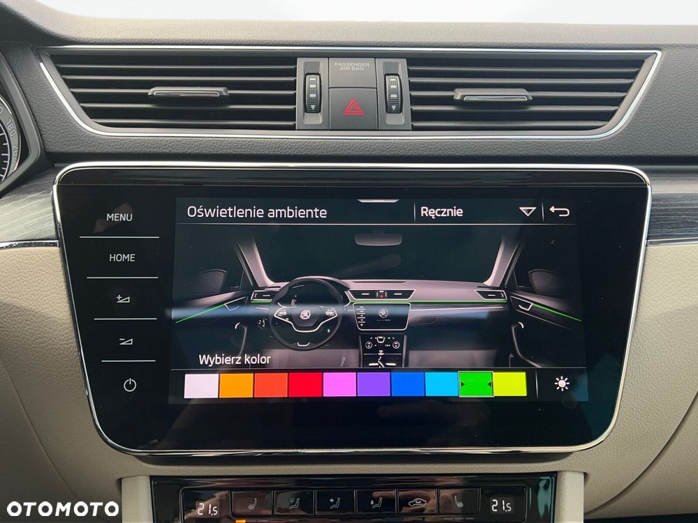 Skoda Superb 2.0 TDI SCR Style DSG - 34