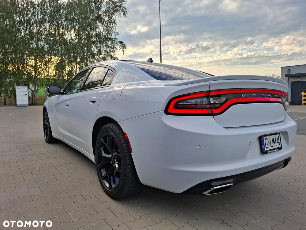 Dodge Charger 3.6 GT - 6