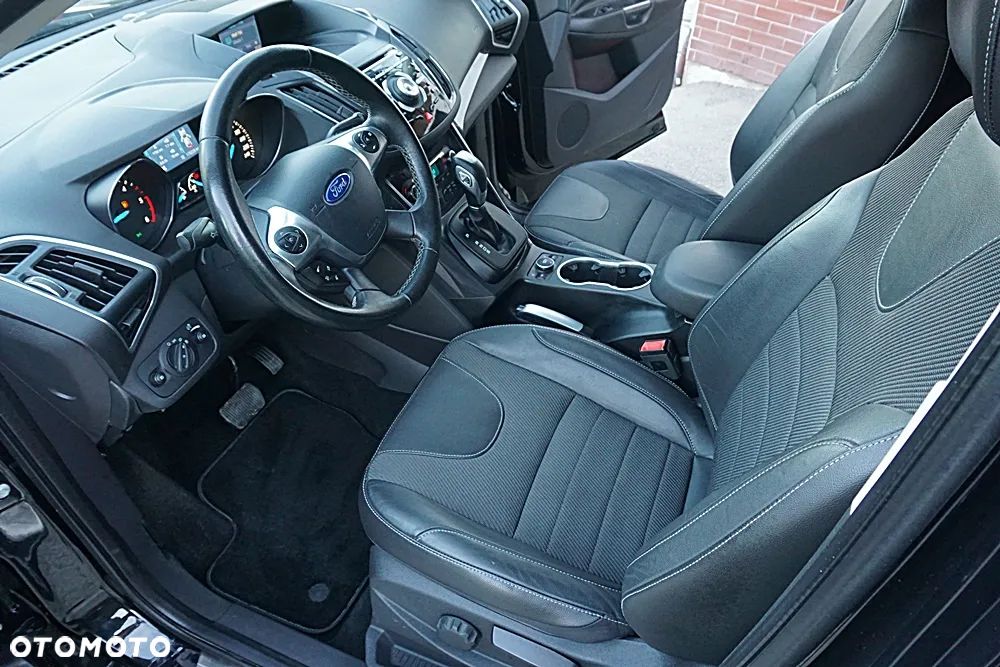 Ford Kuga 2.0 TDCi 4x4 Individual - 20