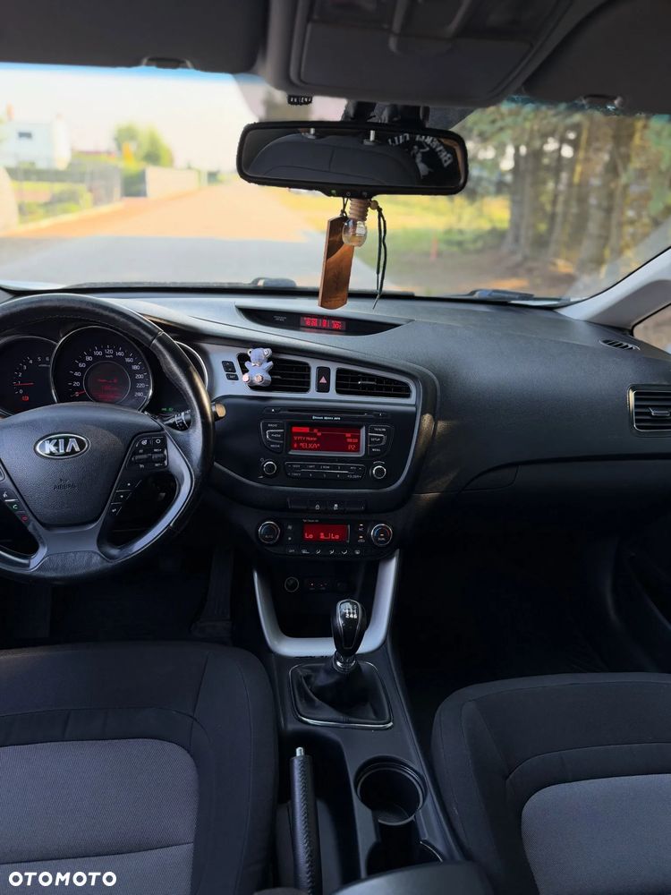 Kia Ceed 1.6 CRDi L - 6