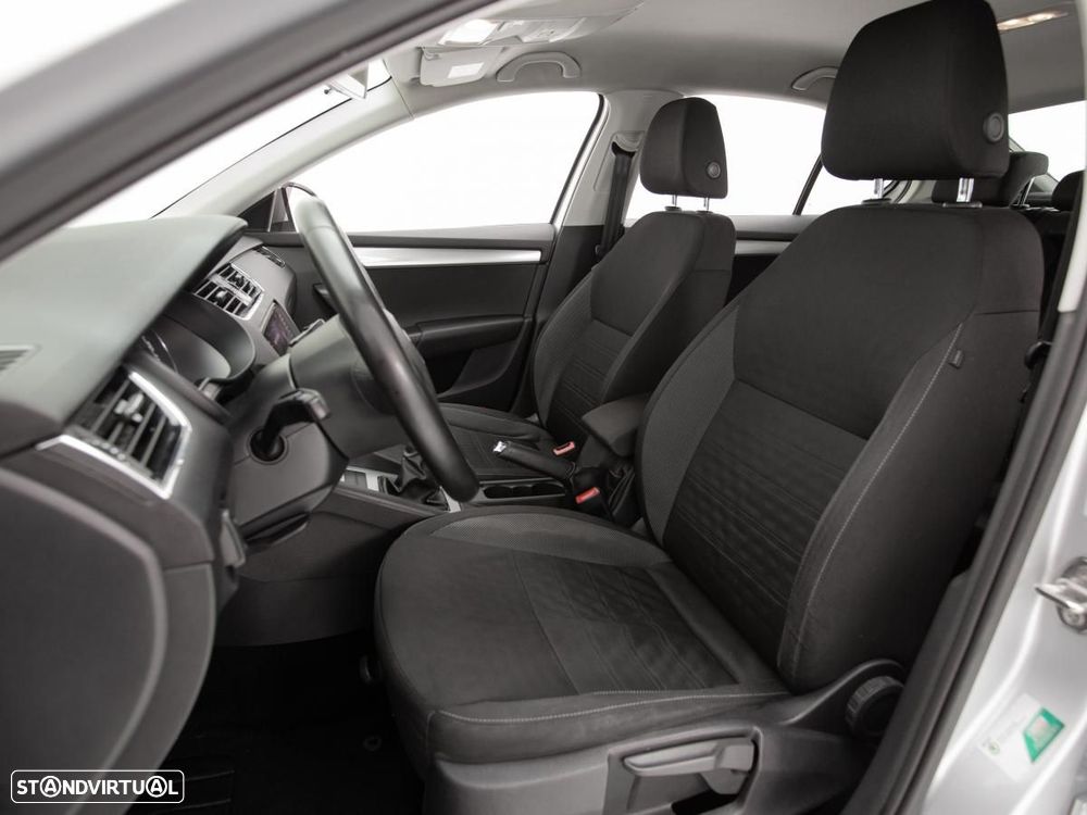 Skoda Octavia - 8