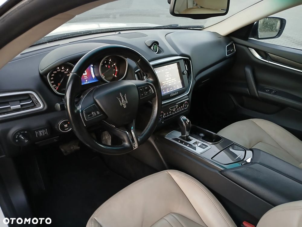 Maserati Ghibli Automatik - 4