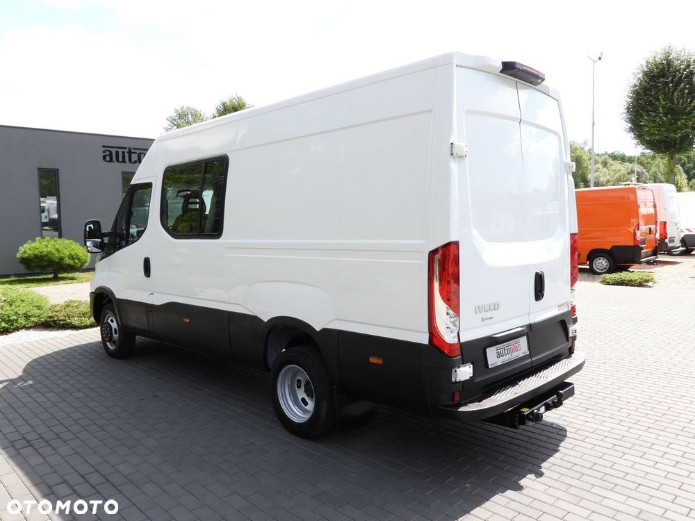 Iveco DAILY 35C16 FURGON BRYGADÓWKA 6 MIEJSC TEMPOMAT BLIŹNIACZE KOŁA KLIMATYZACJA  160KM - 11