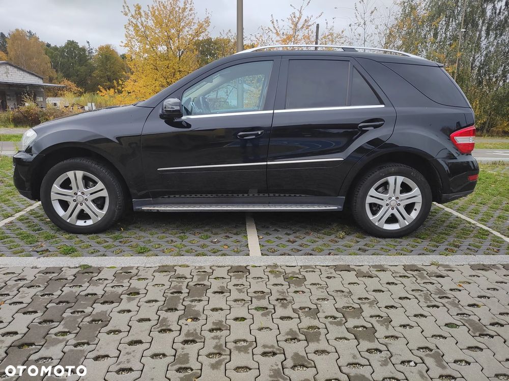 Mercedes-Benz ML - 9
