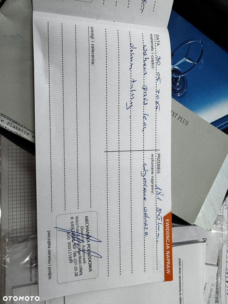 Mercedes-Benz Klasa C 200 (BlueEFFICIENCY) 7G-TRONIC Elegance - 37