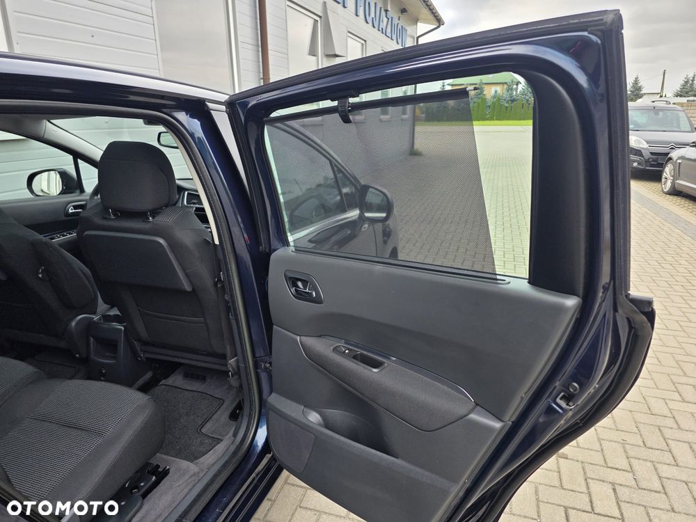 Peugeot 5008 - 28