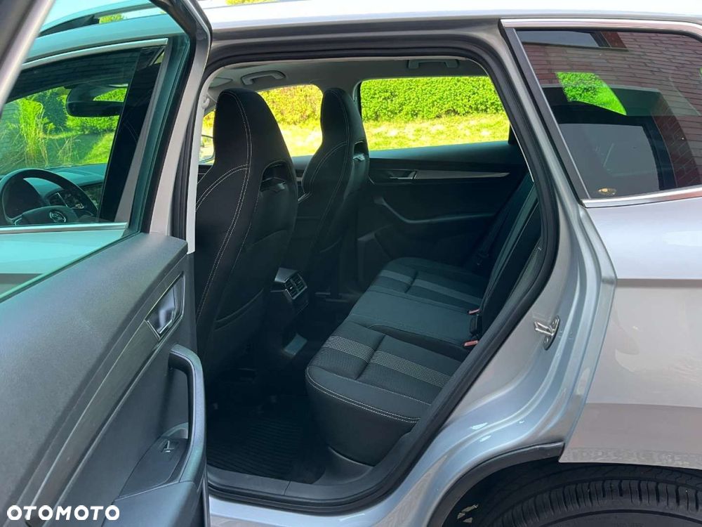 Skoda Karoq 1.5 TSI ACT DSG Tour - 23