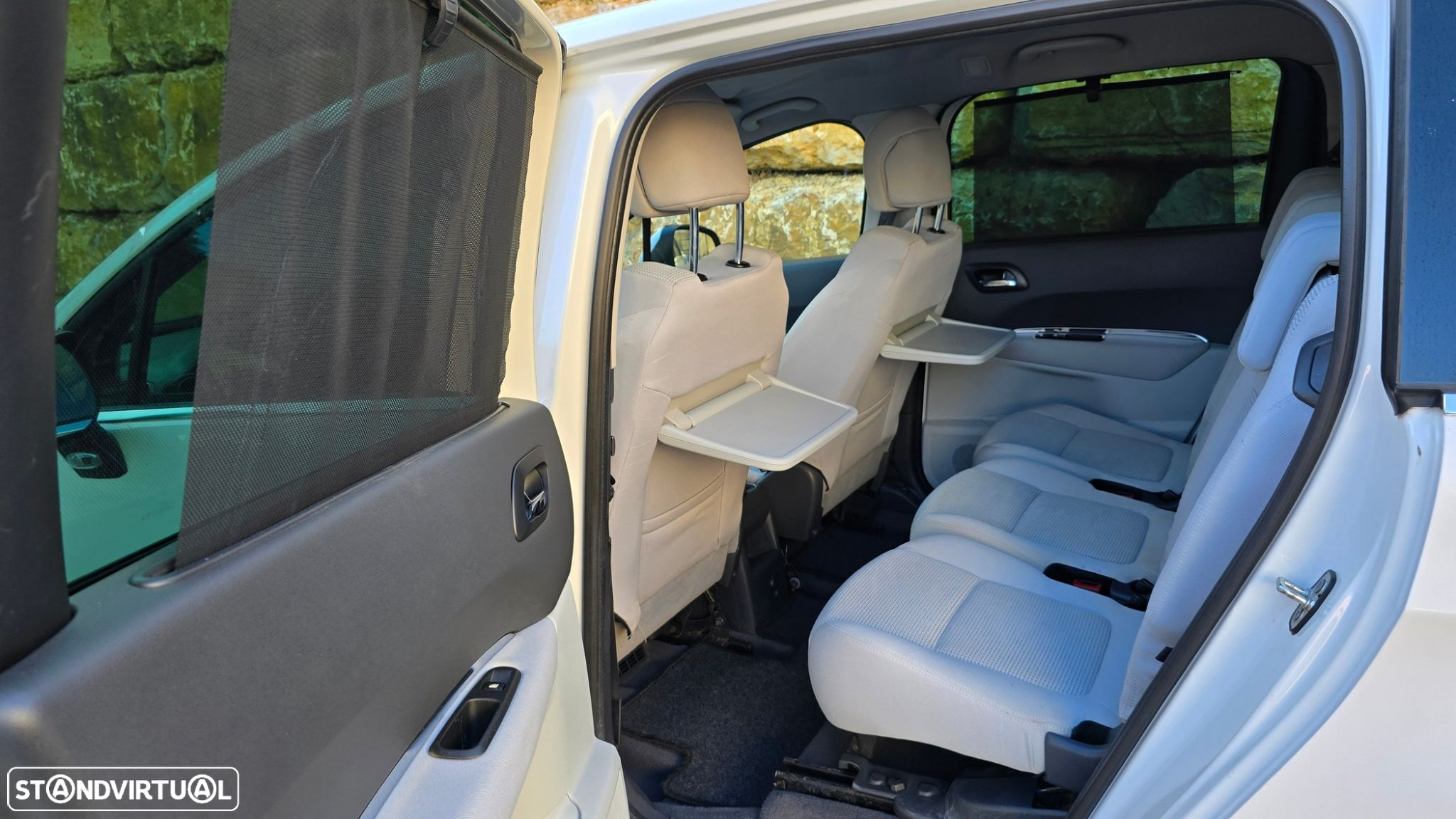 Peugeot 5008 1.6 HDi Executive JLL17 - 33