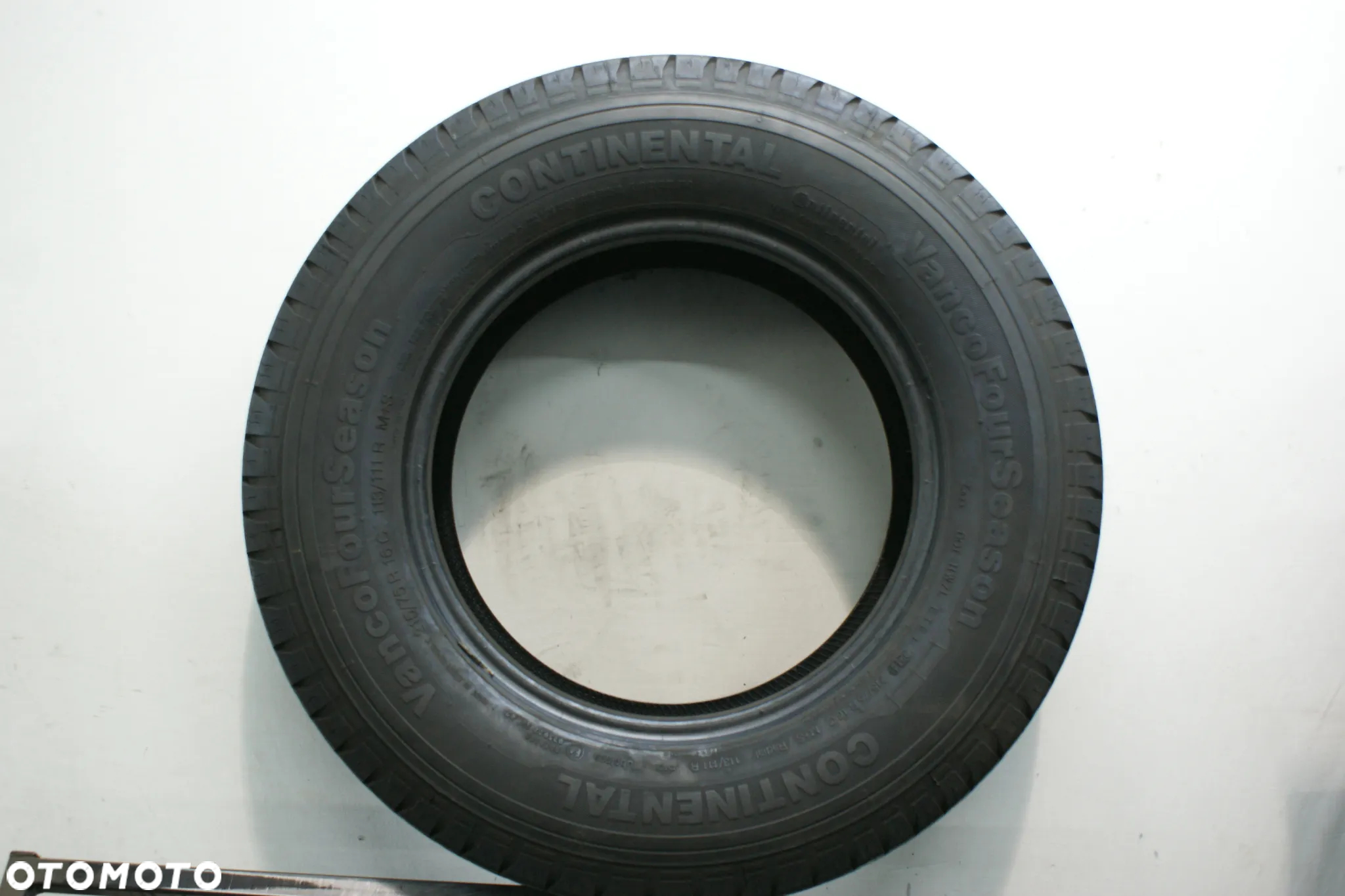 letnie 225/75R16C CONTINENTAL VANCOFOURSEASON , 9,9mm R3577 - 3