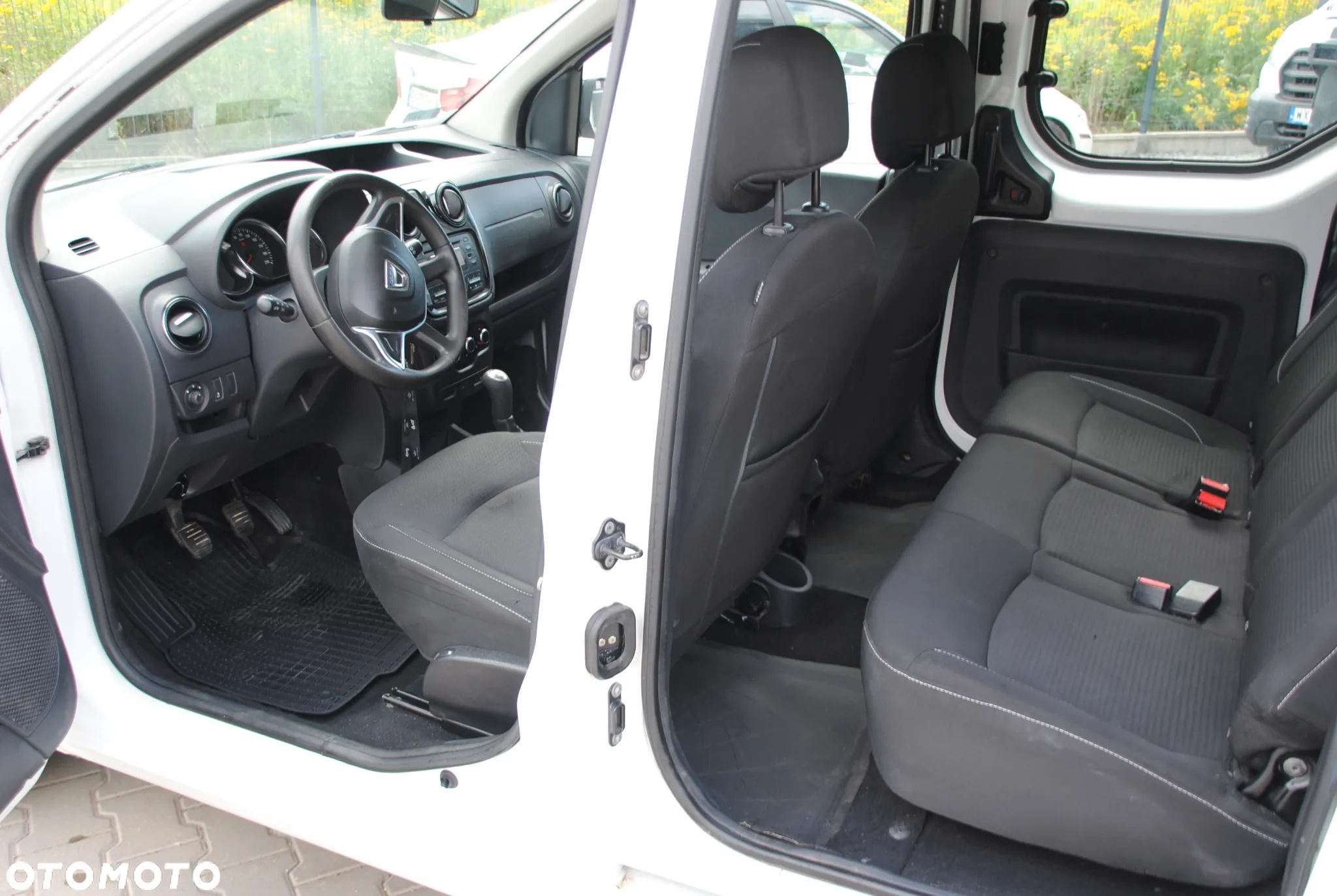 Dacia Dokker 1.6 SCe Outdoor - 8