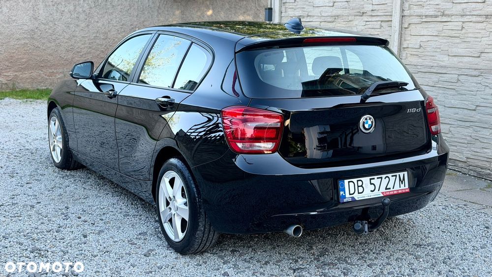 BMW Seria 1 - 16