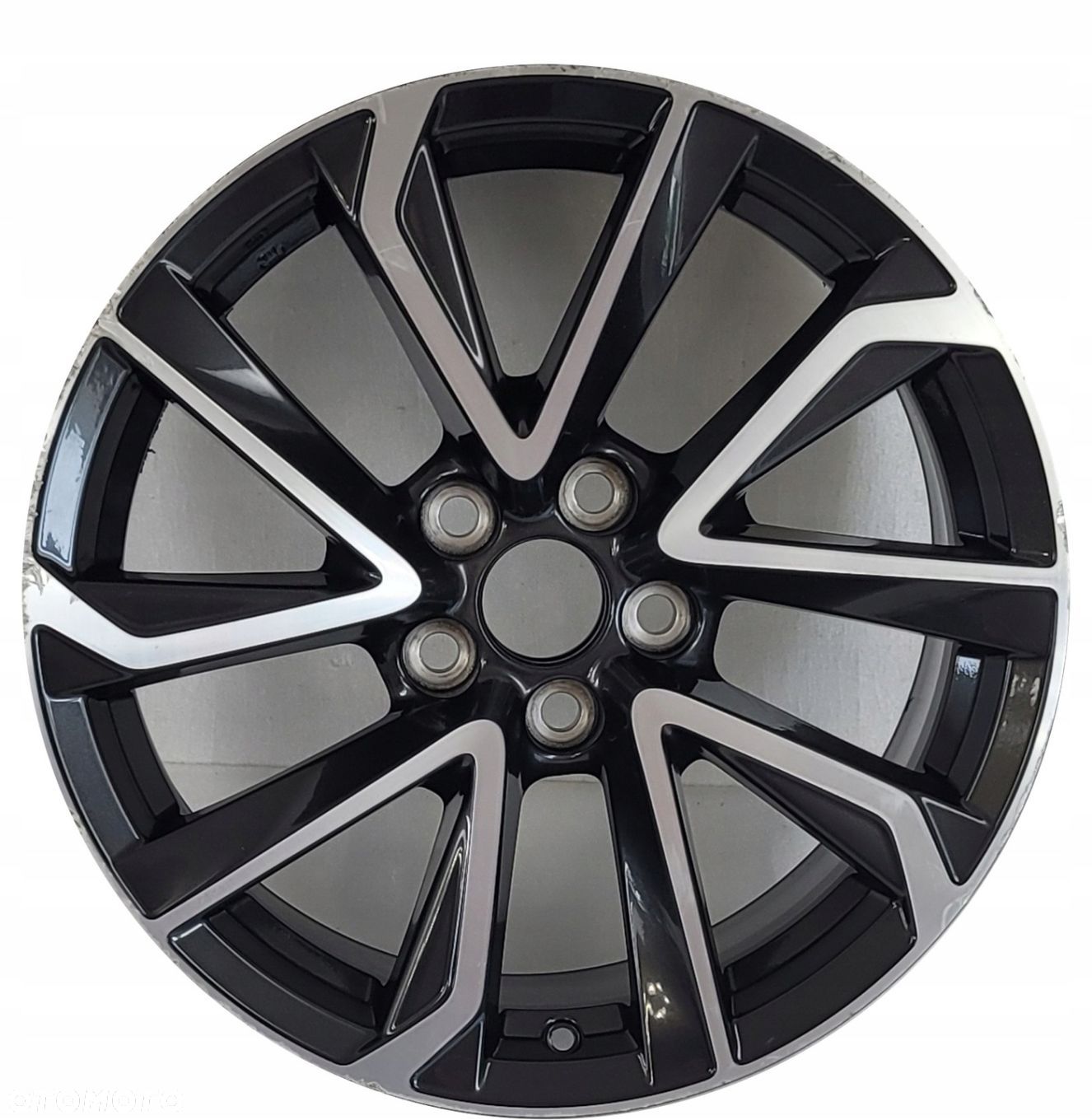 FELGA TOYOTA COROLLA E21 8x18 18 ET40 5x114,3 3419-5 - 1
