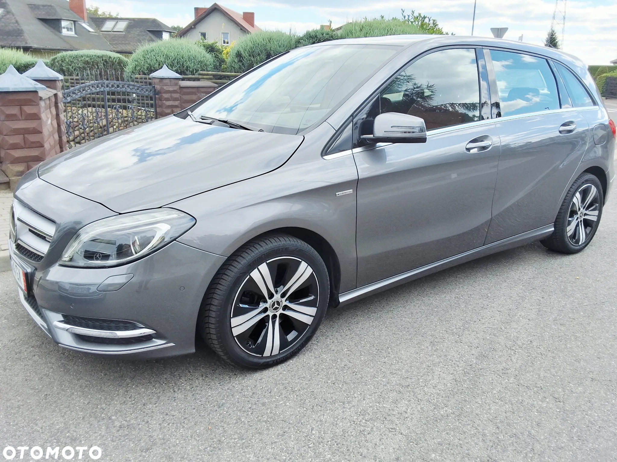 Mercedes-Benz Klasa B 200 7G-DCT Edition - 35