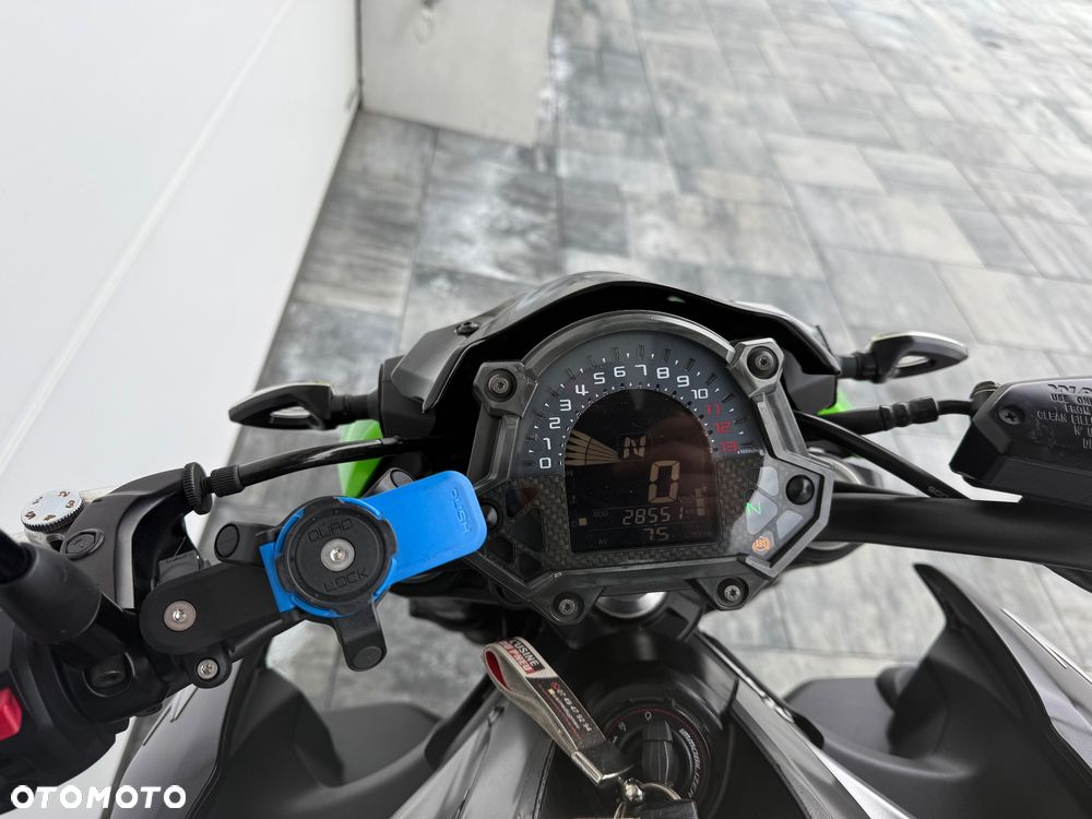 Kawasaki Z 900 - 11