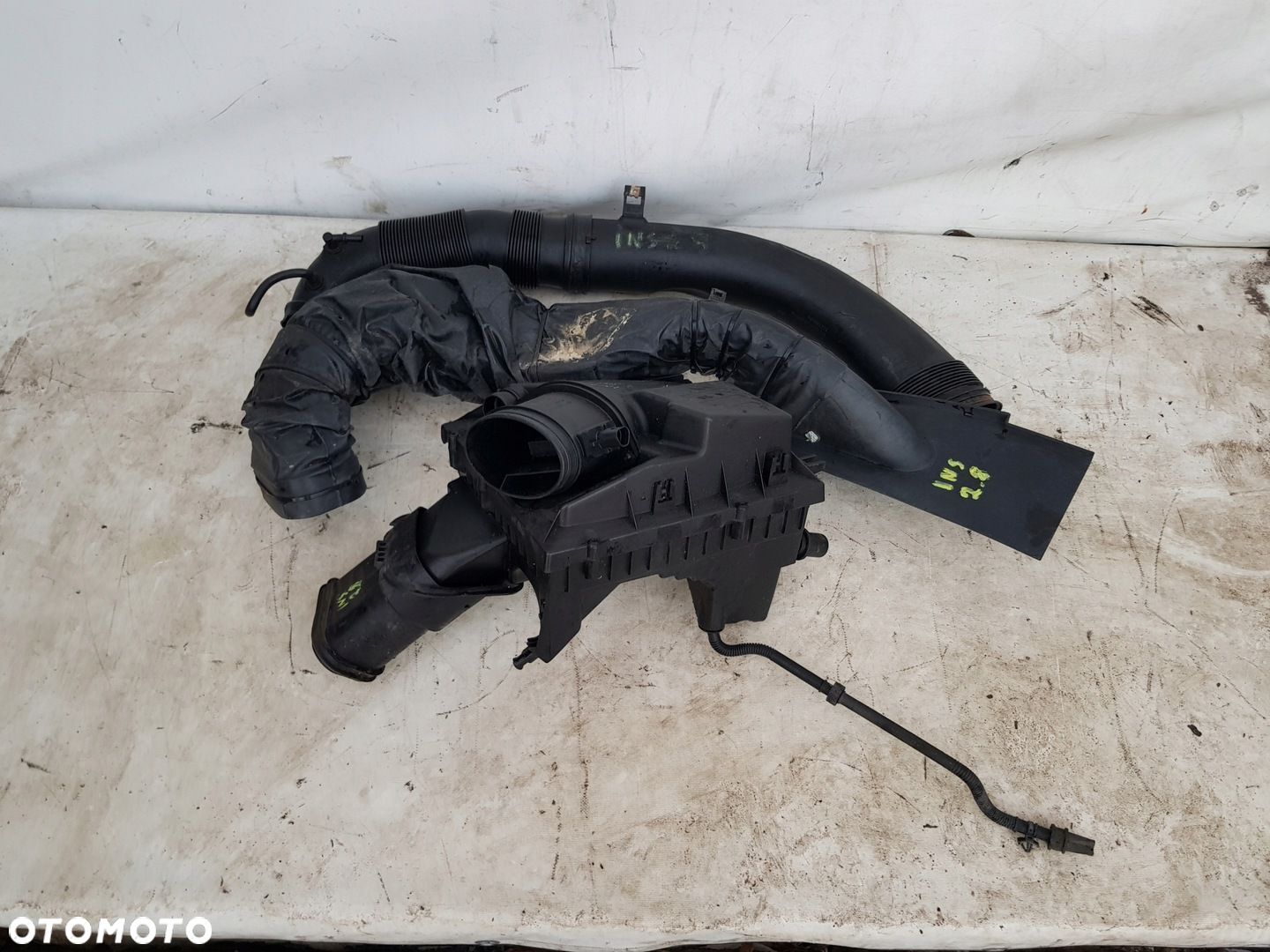obudowa filtr dolot powietrza Opel Insignia 2.8 - 1