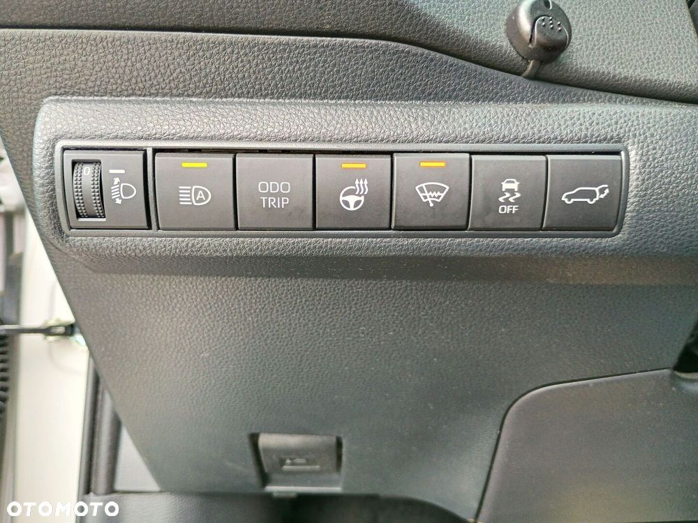 Toyota Corolla 2.0 Hybrid Style - 15