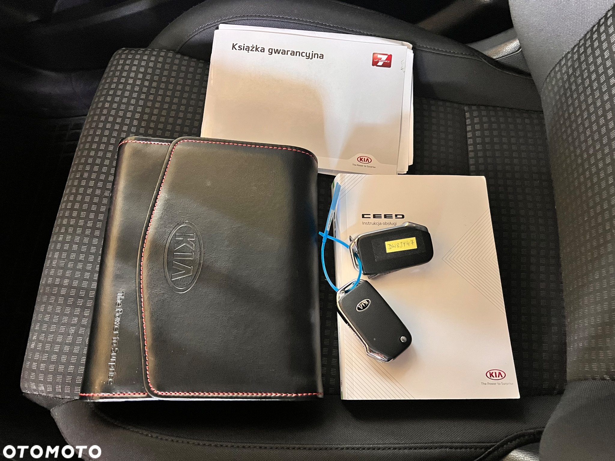 Kia Ceed 1.6 CRDi SCR M - 17