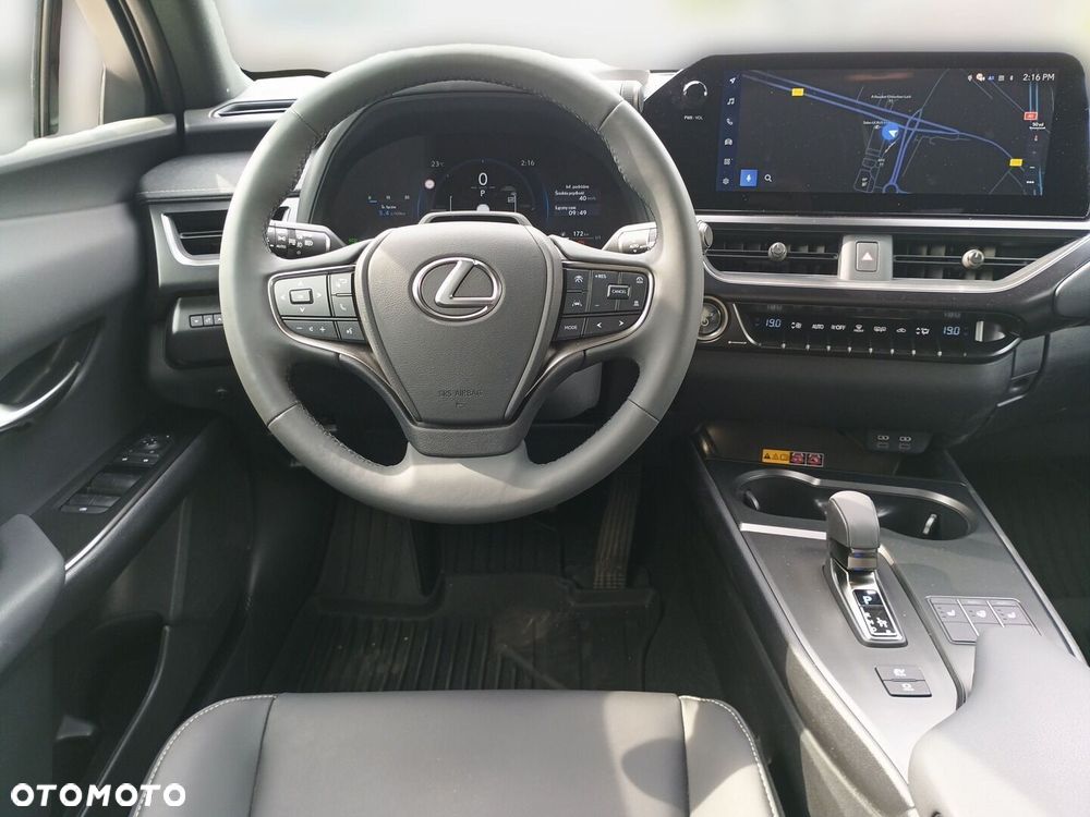 Lexus UX - 13