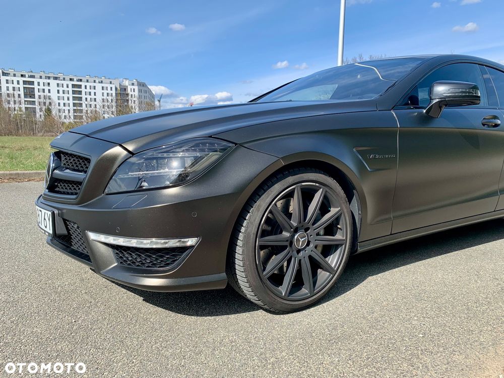 Mercedes-Benz CLS - 16