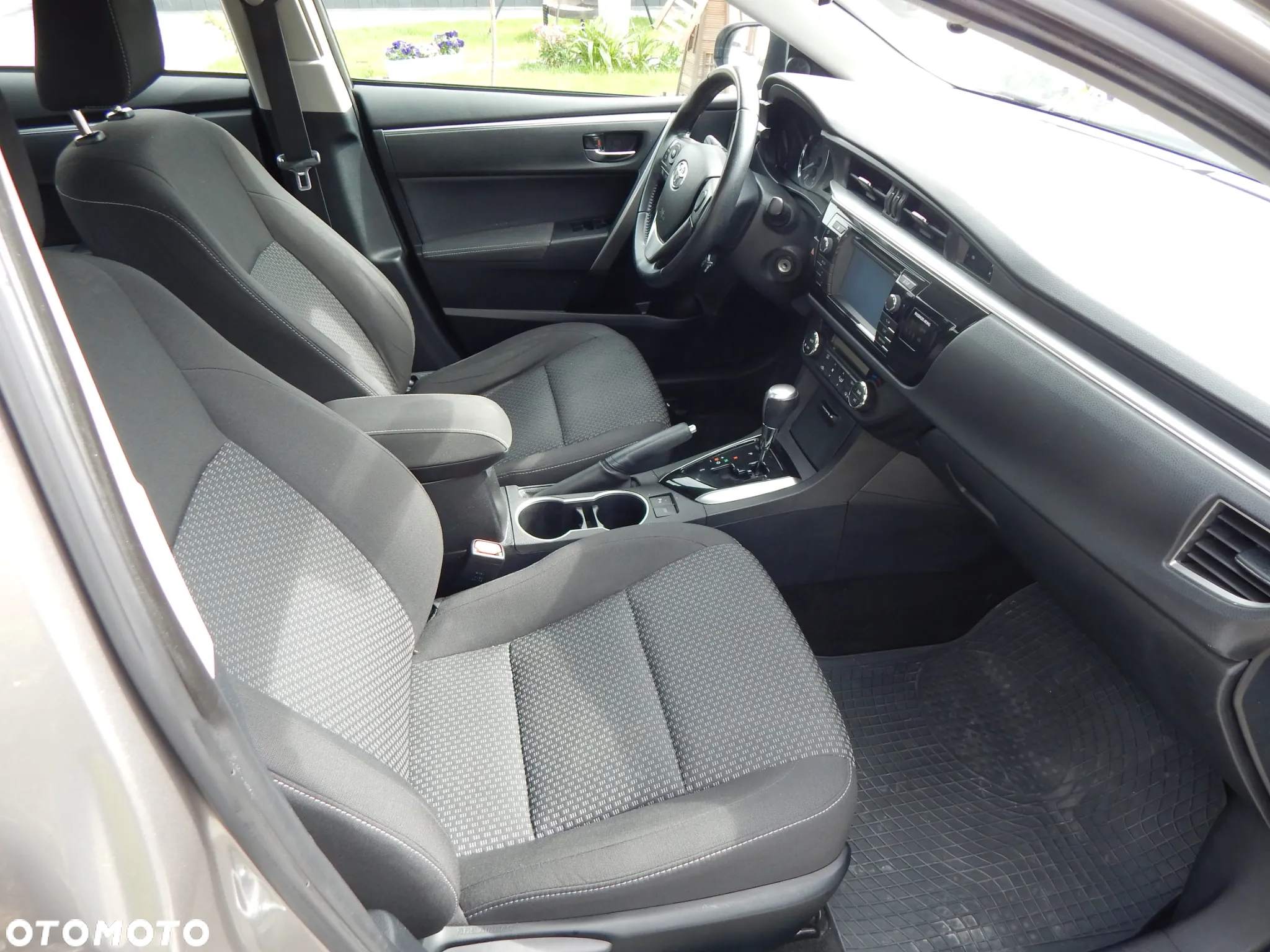 Toyota Corolla 1.6 Comfort MS - 6