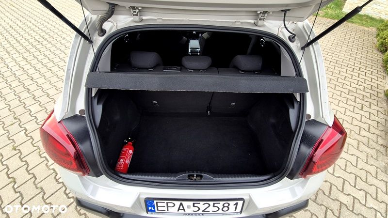 Citroën C3 1.2 PureTech Shine - 23
