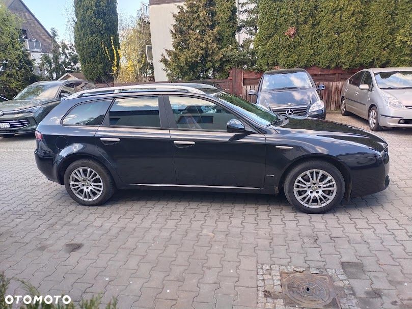 Alfa Romeo 159 1.9 JTDM 8V DPF - 3