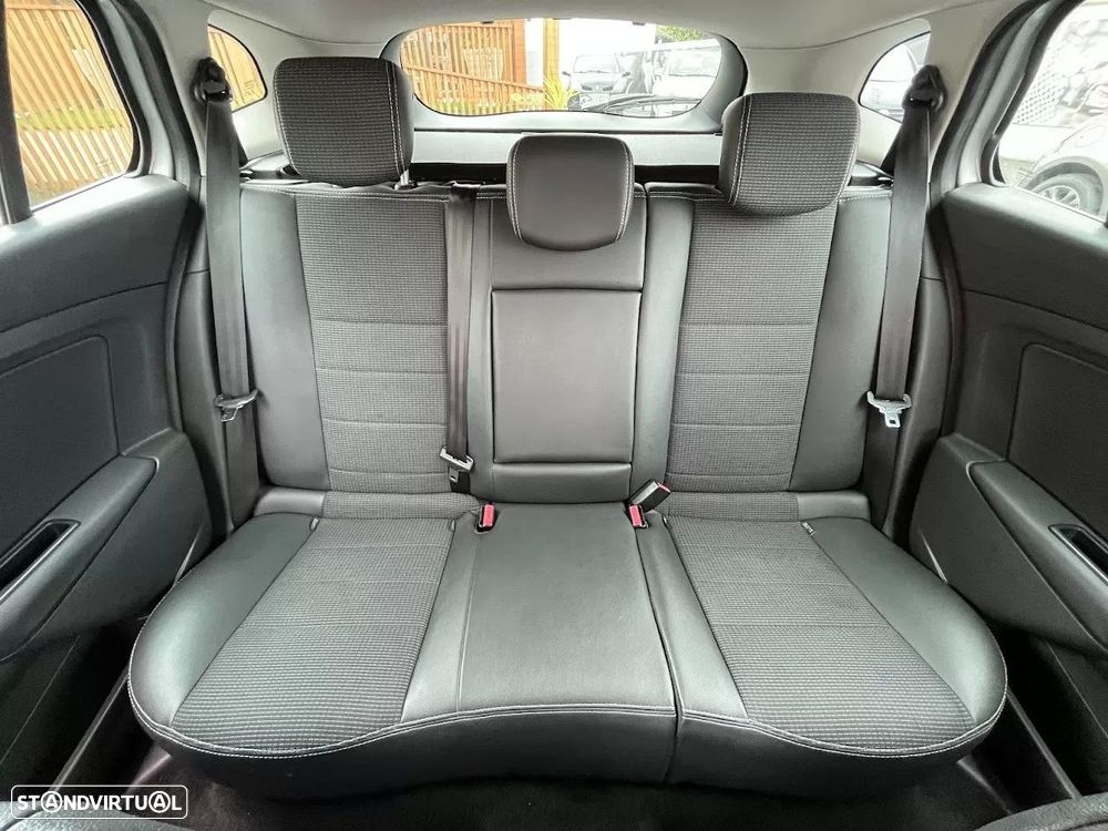 Renault Mégane Sport Tourer 1.5 dCi GT Line SS - 31