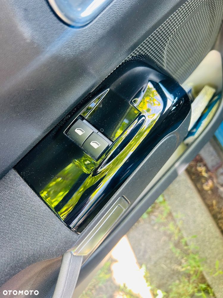 Citroën C3 1.2 PureTech Shine - 5